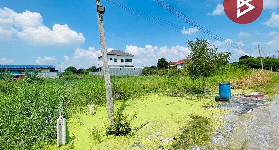 出售 土地 在 Nakhon Chai Si, Nakhon Pathom