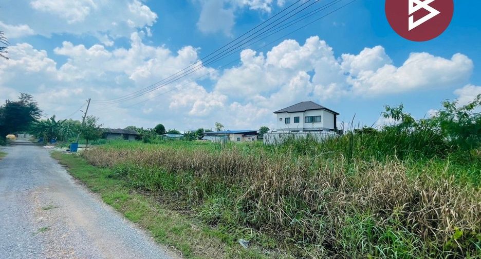 出售 土地 在 Nakhon Chai Si, Nakhon Pathom