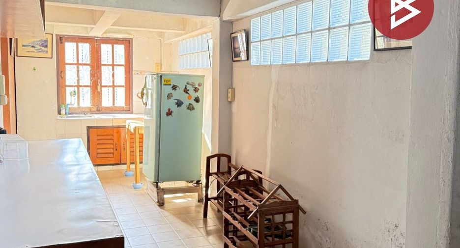 À vendre 3 chambres maison à Saraphi, Chiang Mai