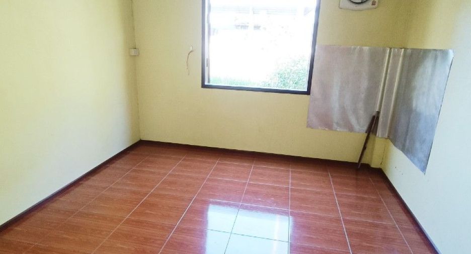 For sale 5 bedrooms house in Lom Sak, Phetchabun