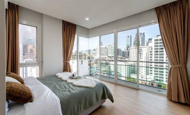 For sale 2 bedrooms condo in Watthana, Bangkok