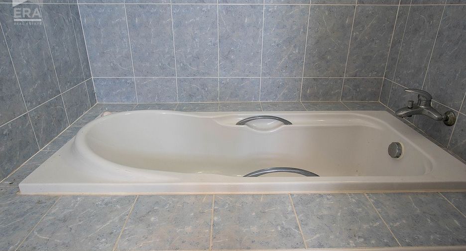 For sale 3 ベッドルーム house in Mueang Rayong, Rayong