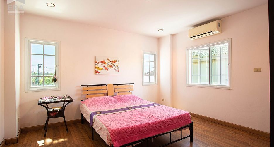 For sale 3 ベッドルーム house in Mueang Rayong, Rayong