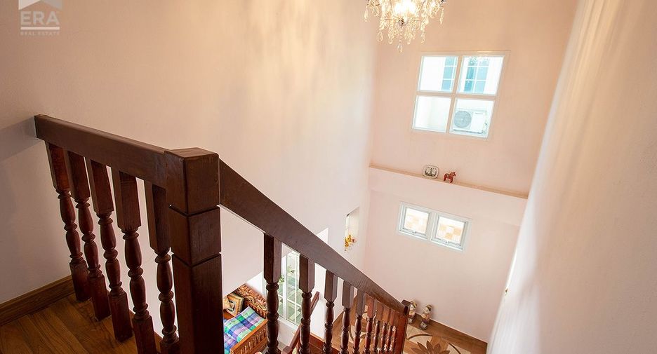 For sale 3 ベッドルーム house in Mueang Rayong, Rayong