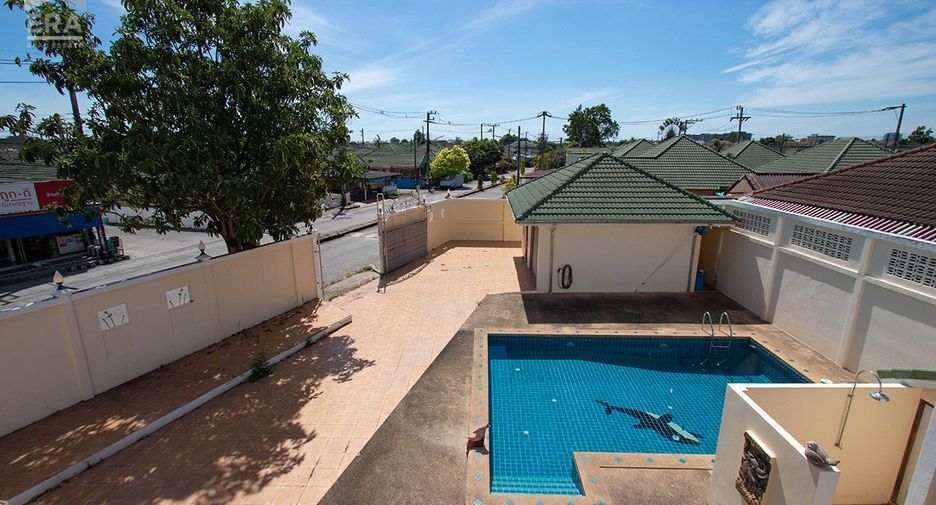 For sale 3 ベッドルーム house in Mueang Rayong, Rayong