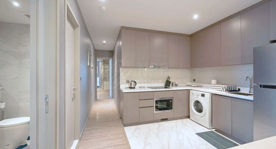 Condo en alquiler y en venta de 3 habitaciones en Watthana, Bangkok