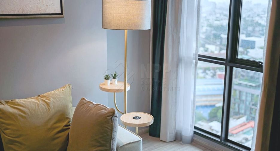 Condo en alquiler y en venta de 3 habitaciones en Watthana, Bangkok