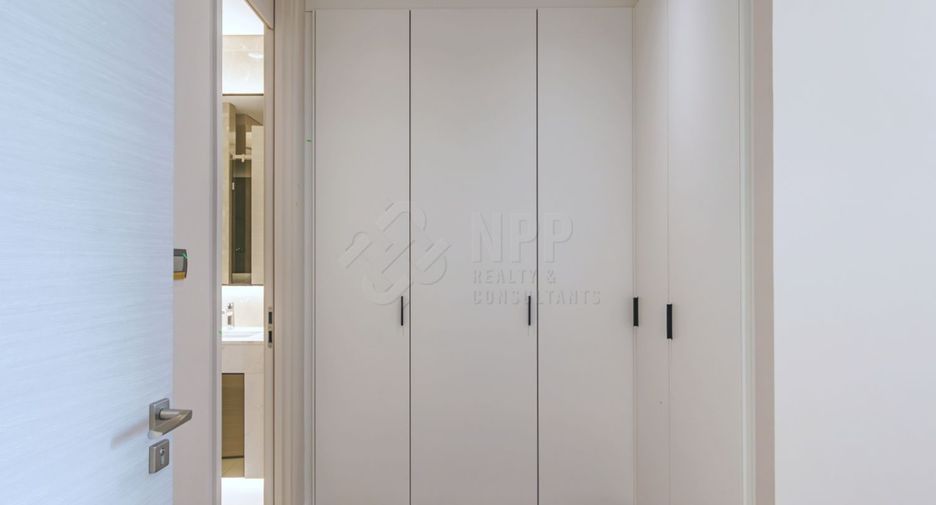 For rent and for sale 2 bedrooms condo in Pathum Wan, Bangkok