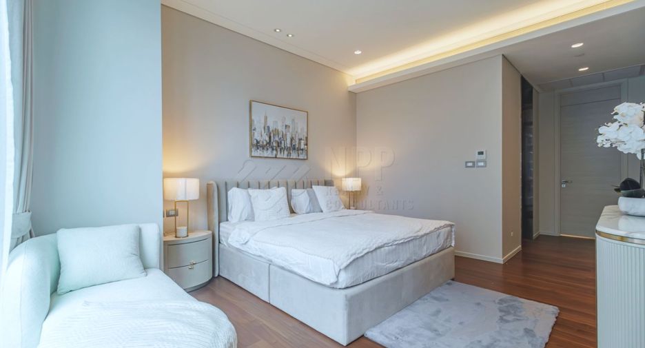 For rent and for sale 2 bedrooms condo in Pathum Wan, Bangkok