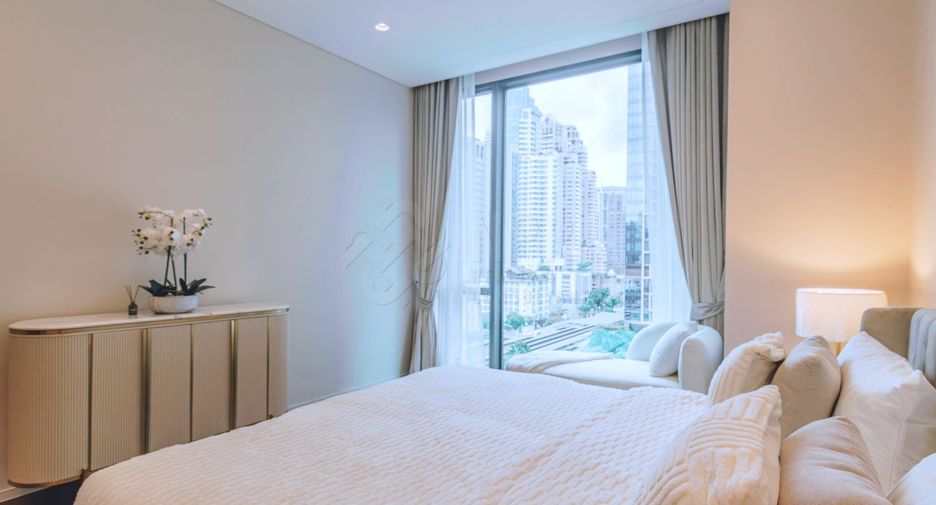 For rent and for sale 2 bedrooms condo in Pathum Wan, Bangkok
