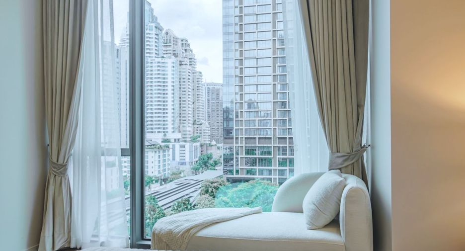 For rent and for sale 2 bedrooms condo in Pathum Wan, Bangkok