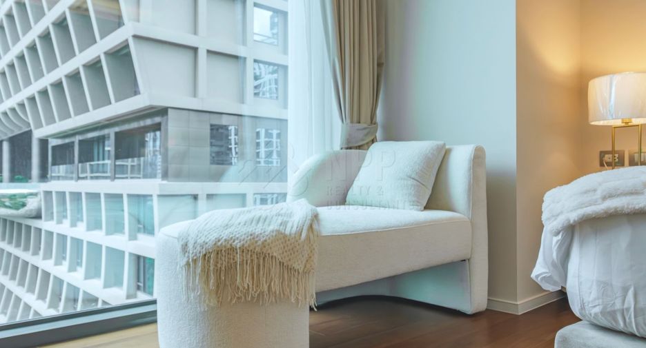 For rent and for sale 2 bedrooms condo in Pathum Wan, Bangkok