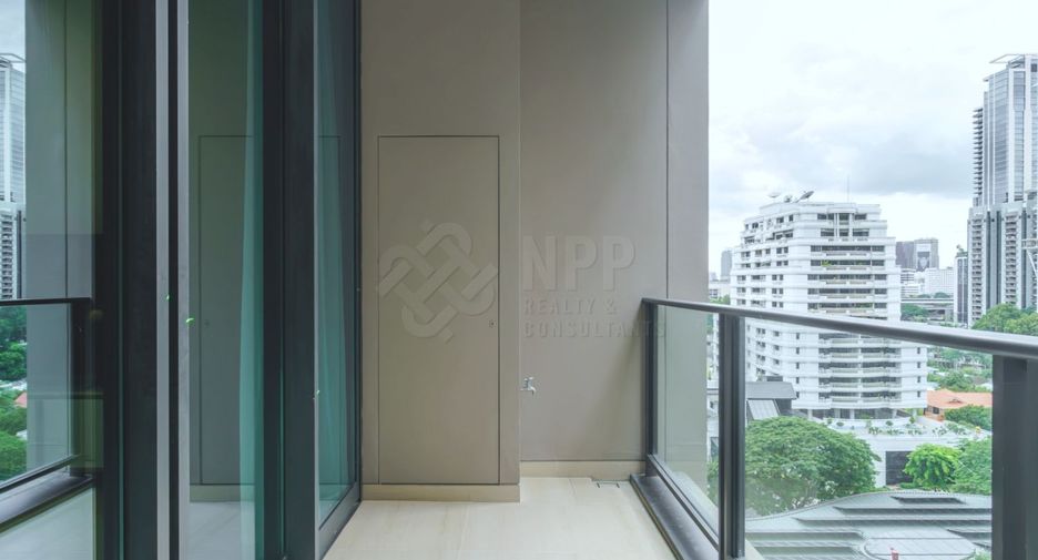 For rent and for sale 2 bedrooms condo in Pathum Wan, Bangkok