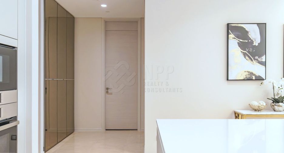 For rent and for sale 2 bedrooms condo in Pathum Wan, Bangkok