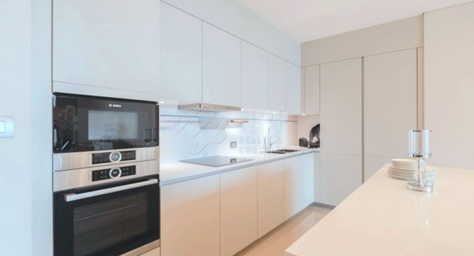 For rent and for sale 5 bedrooms condo in Pathum Wan, Bangkok