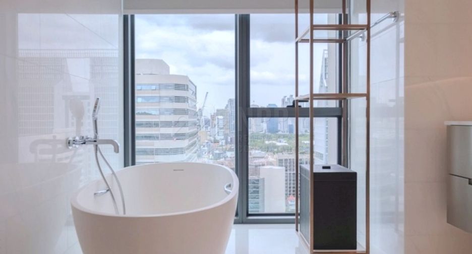 For rent and for sale 5 bedrooms condo in Pathum Wan, Bangkok