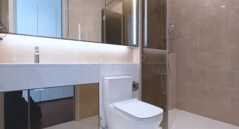 For rent and for sale 5 bedrooms condo in Pathum Wan, Bangkok
