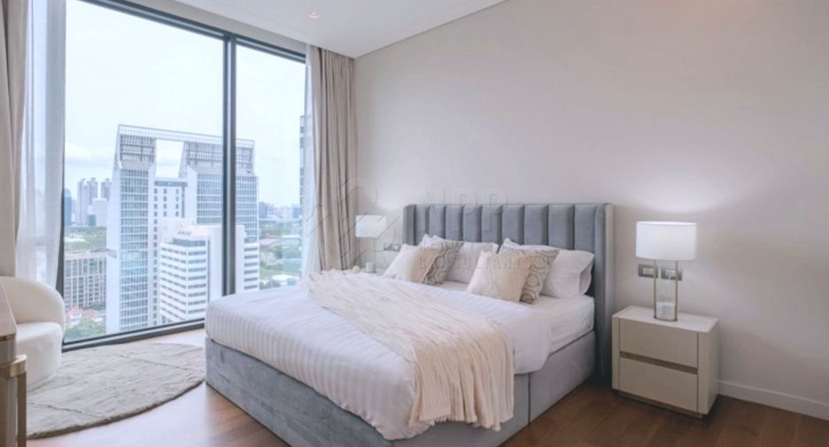 For rent and for sale 5 bedrooms condo in Pathum Wan, Bangkok