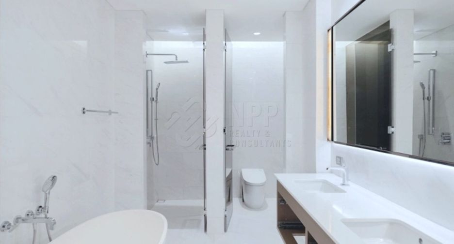 For rent and for sale 5 bedrooms condo in Pathum Wan, Bangkok