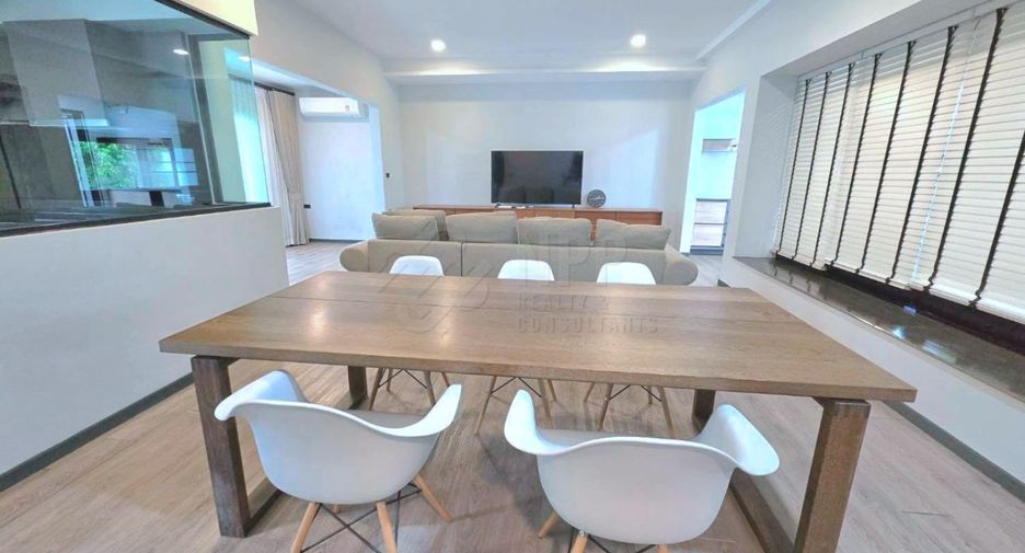 Casa en alquiler de 3 habitaciones en Bang Phli, Samut Prakan