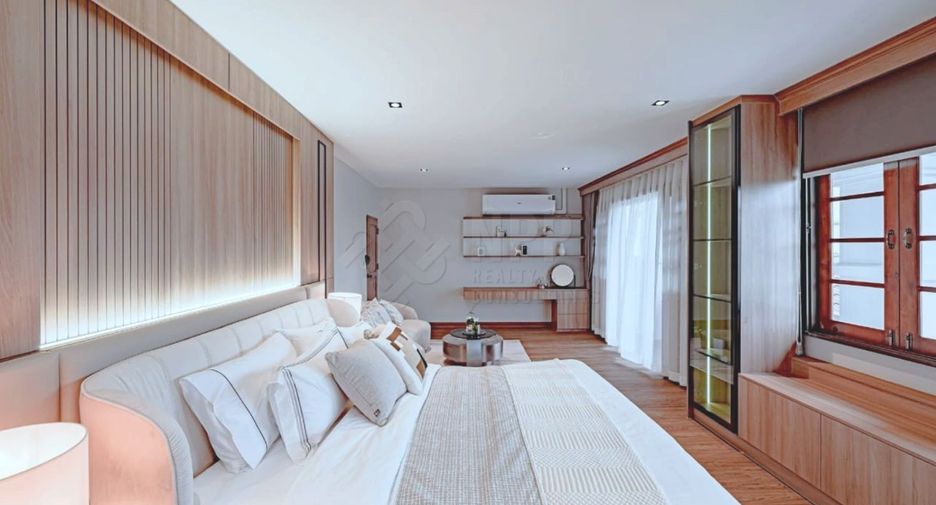 Casa en alquiler y en venta de 5 habitaciones en Khlong Toei, Bangkok
