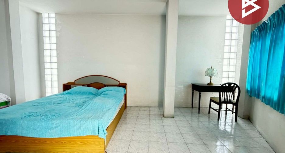 Gewerbefläche zum Kauf mit 6 Zimmer in Mueang Nakhon Pathom, Nakhon Pathom
