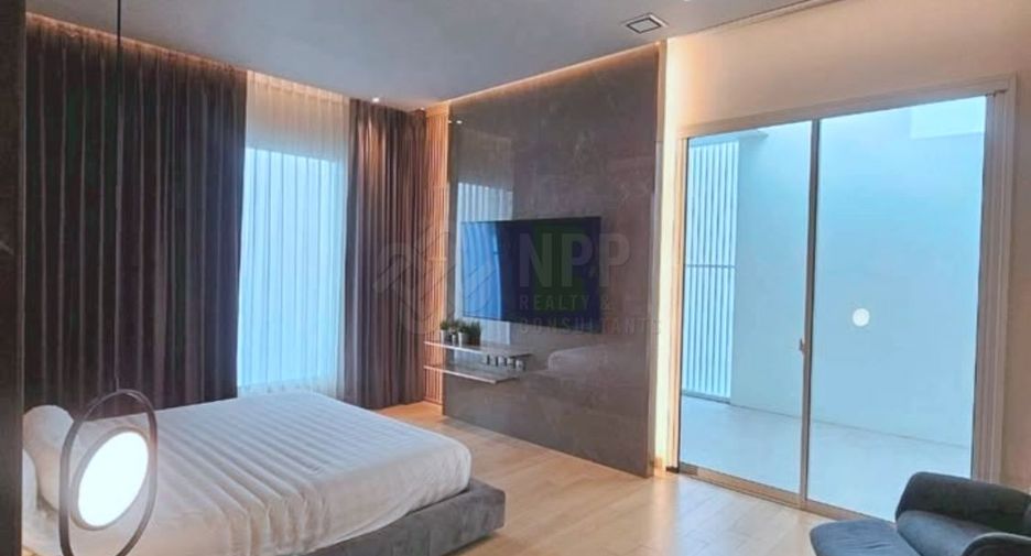 Casa en alquiler y en venta de 4 habitaciones en Bueng Kum, Bangkok