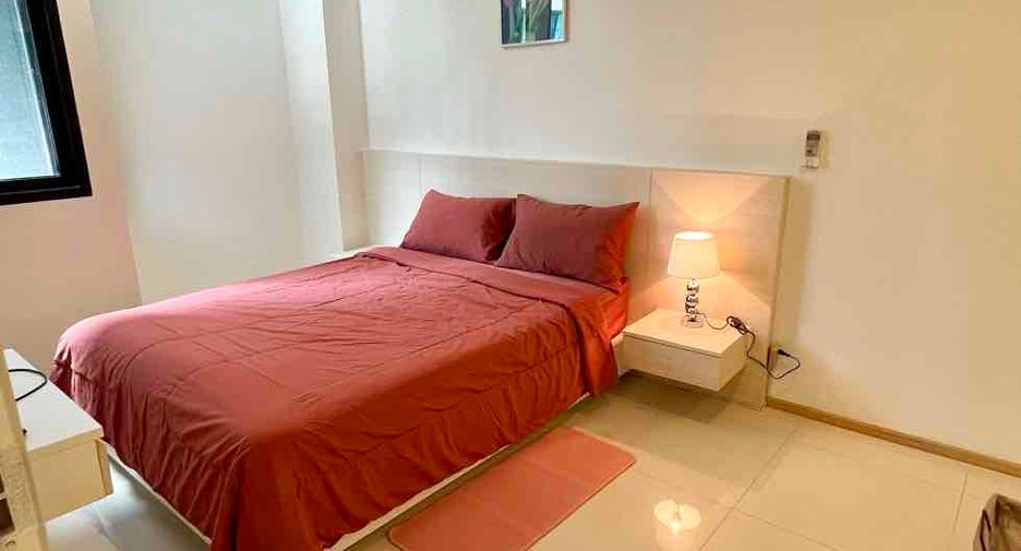 For sale 2 ベッドルーム condo in Bang Lamung, Chonburi