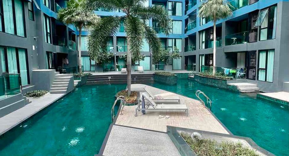 For sale 2 ベッドルーム condo in Bang Lamung, Chonburi