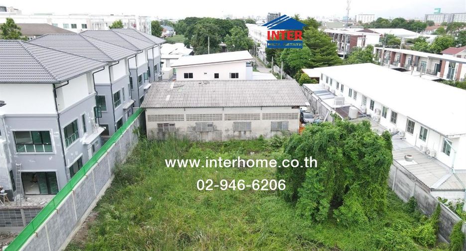 À vendre entrepôt à Khan Na Yao, Bangkok