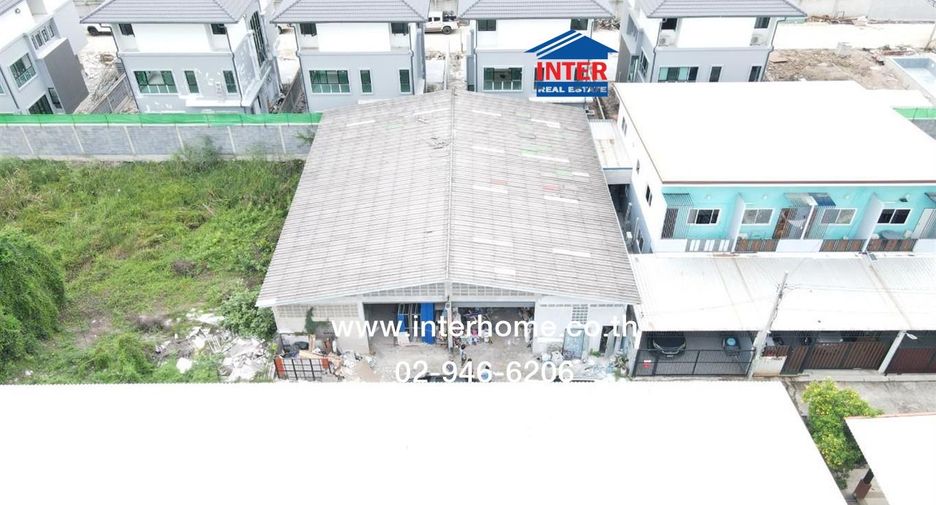 À vendre entrepôt à Khan Na Yao, Bangkok