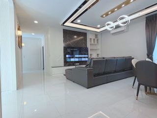 À louer et à vendre 4 chambres maison à Bang Phli, Samut Prakan