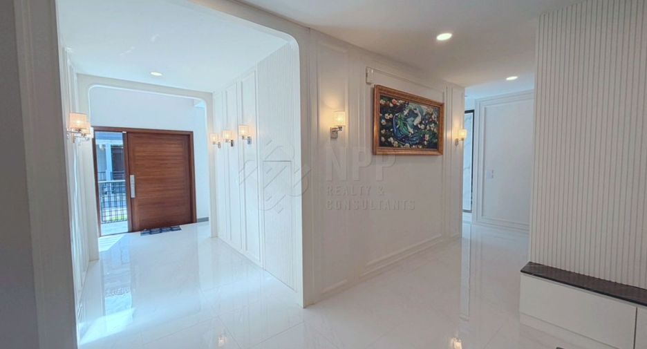 Haus zur Miete und zum Kauf mit 4 Zimmer in Bang Phli, Samut Prakan