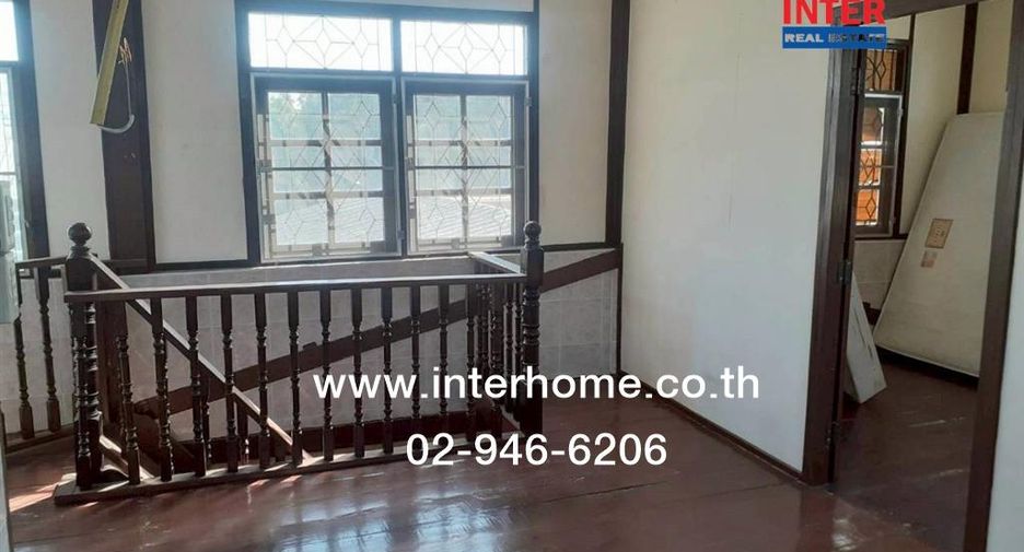 For sale 3 ベッドルーム house in Bang Kapi, Bangkok