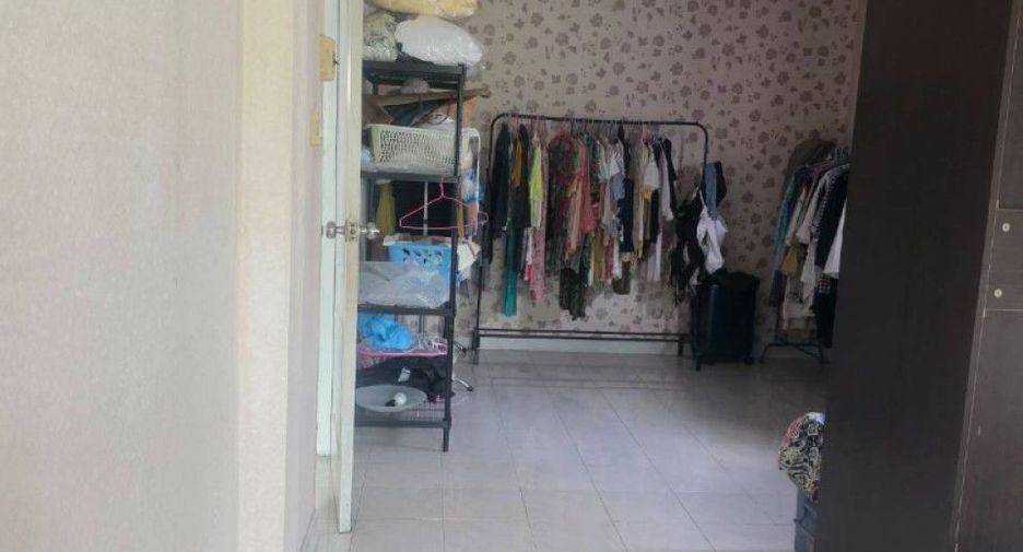 Haus zum Kauf mit 3 Zimmer in Lam Luk Ka, Pathum Thani