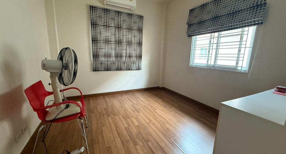 For sale 3 bedrooms house in Bang Yai, Nonthaburi