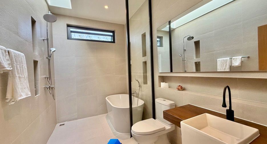 For sale 3 bedrooms villa in Hua Hin, Prachuap Khiri Khan
