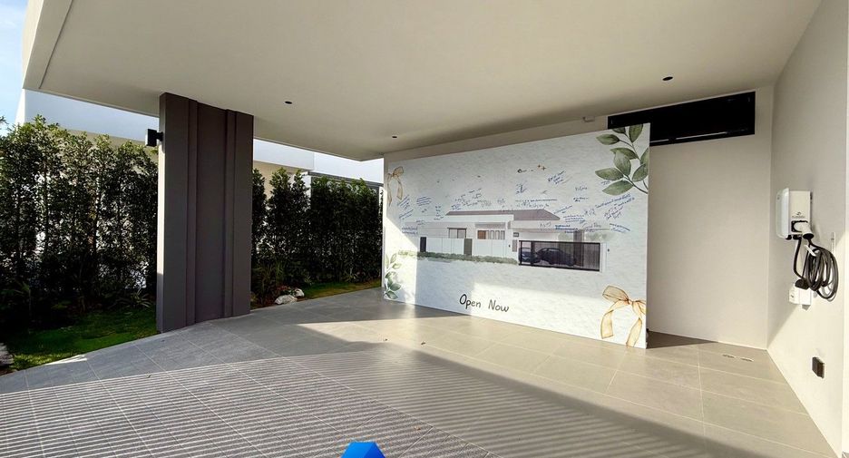 For sale 3 bedrooms villa in Hua Hin, Prachuap Khiri Khan