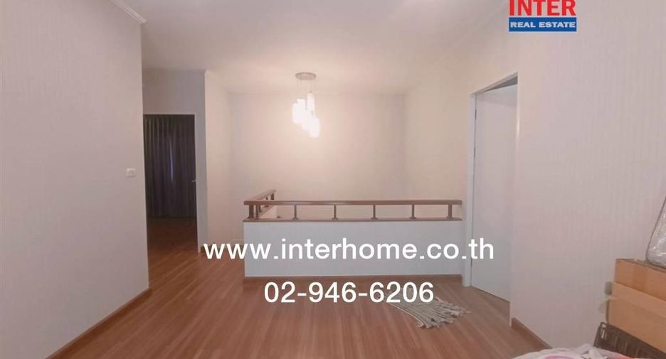 Casa en venta de 4 habitaciones en Bang Sao Thong, Samut Prakan