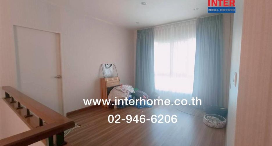 Casa en venta de 4 habitaciones en Bang Sao Thong, Samut Prakan