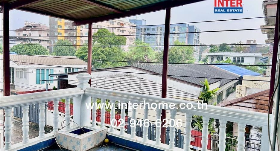 For sale 6 bedrooms house in Lat Phrao, Bangkok