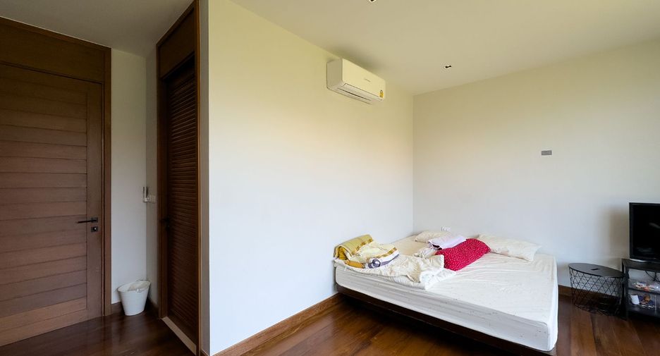 For sale 5 bedrooms house in Bang Na, Bangkok