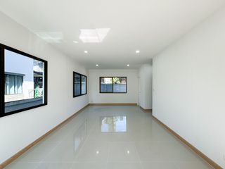 ขาย 3 ห้องนอน บ้านเดี่ยว ใน บางพลี, สมุทรปราการ