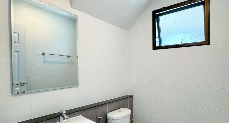 For sale 3 bedrooms house in Bang Phli, Samut Prakan
