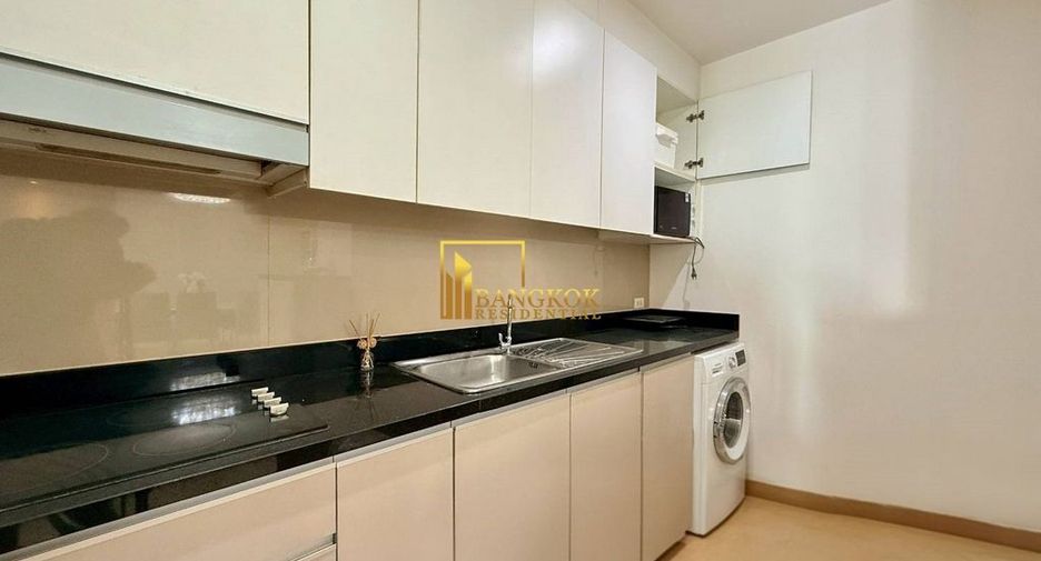 For rent 3 ベッドルーム condo in Khlong Toei, Bangkok