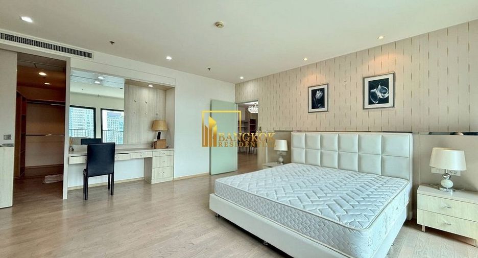 For rent 3 ベッドルーム condo in Khlong Toei, Bangkok