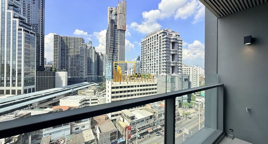 For rent 1 bed condo in Khlong Toei, Bangkok