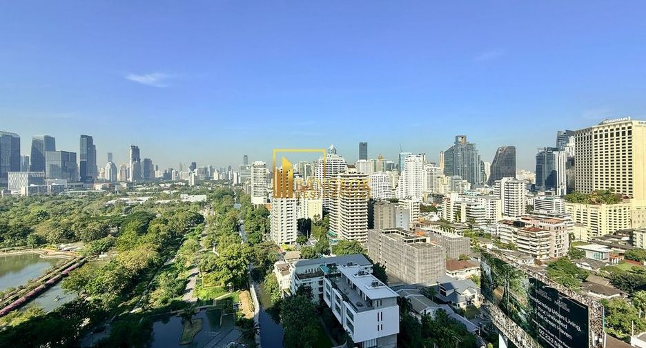 For rent 3 bedrooms condo in Khlong Toei, Bangkok