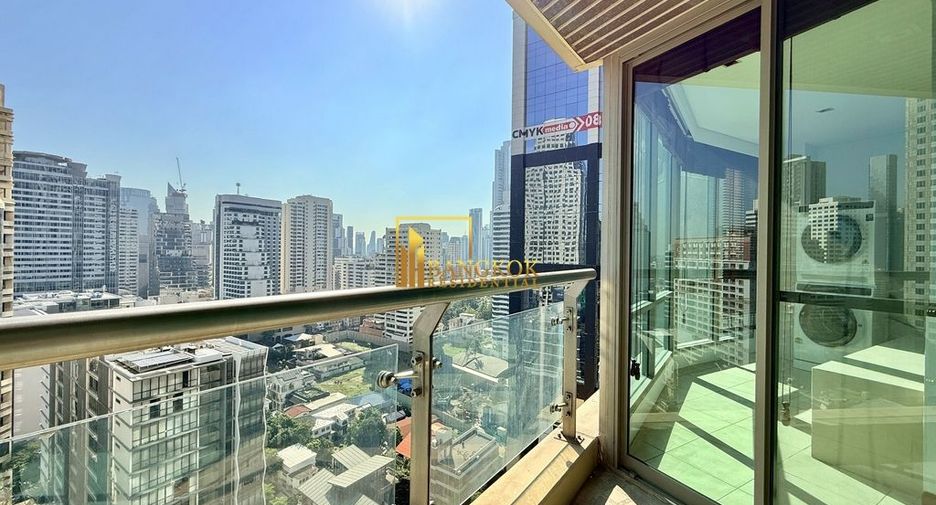 For rent 3 bedrooms condo in Khlong Toei, Bangkok