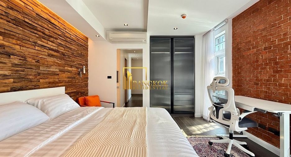 For rent 4 bedrooms condo in Watthana, Bangkok